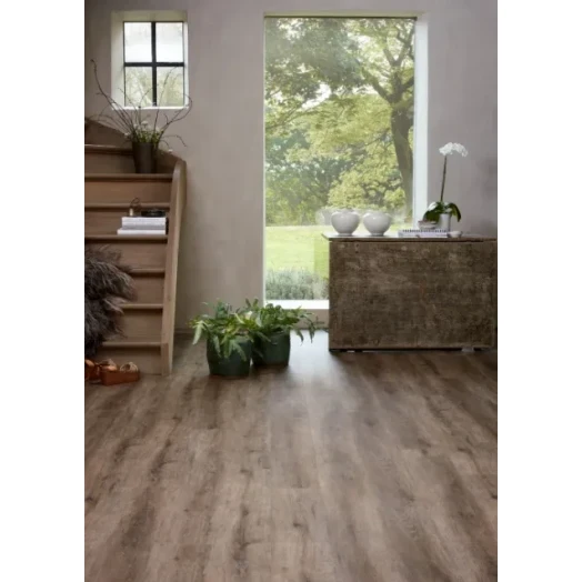 SPC ламинат Noventis Spirit CL Mountain Brown SPC ламинат Noventis Spirit CL Mountain Brown фото в интерьере
